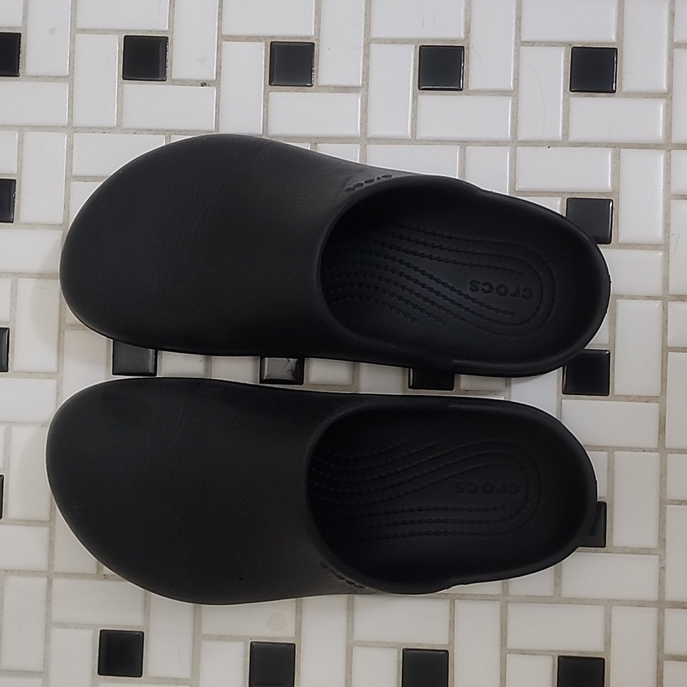 Crocs Unisex-Adult Dylan Clogs